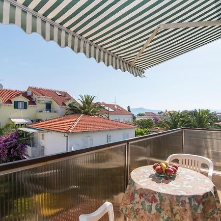 Apartments Natasa Супетар Екстериор снимка